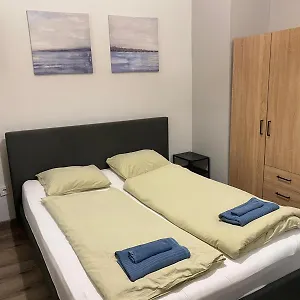 Casa Csokonai , Budapest Hungría